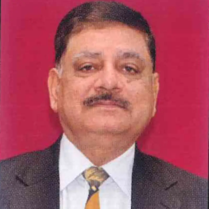 Dr. Vineet Sinha